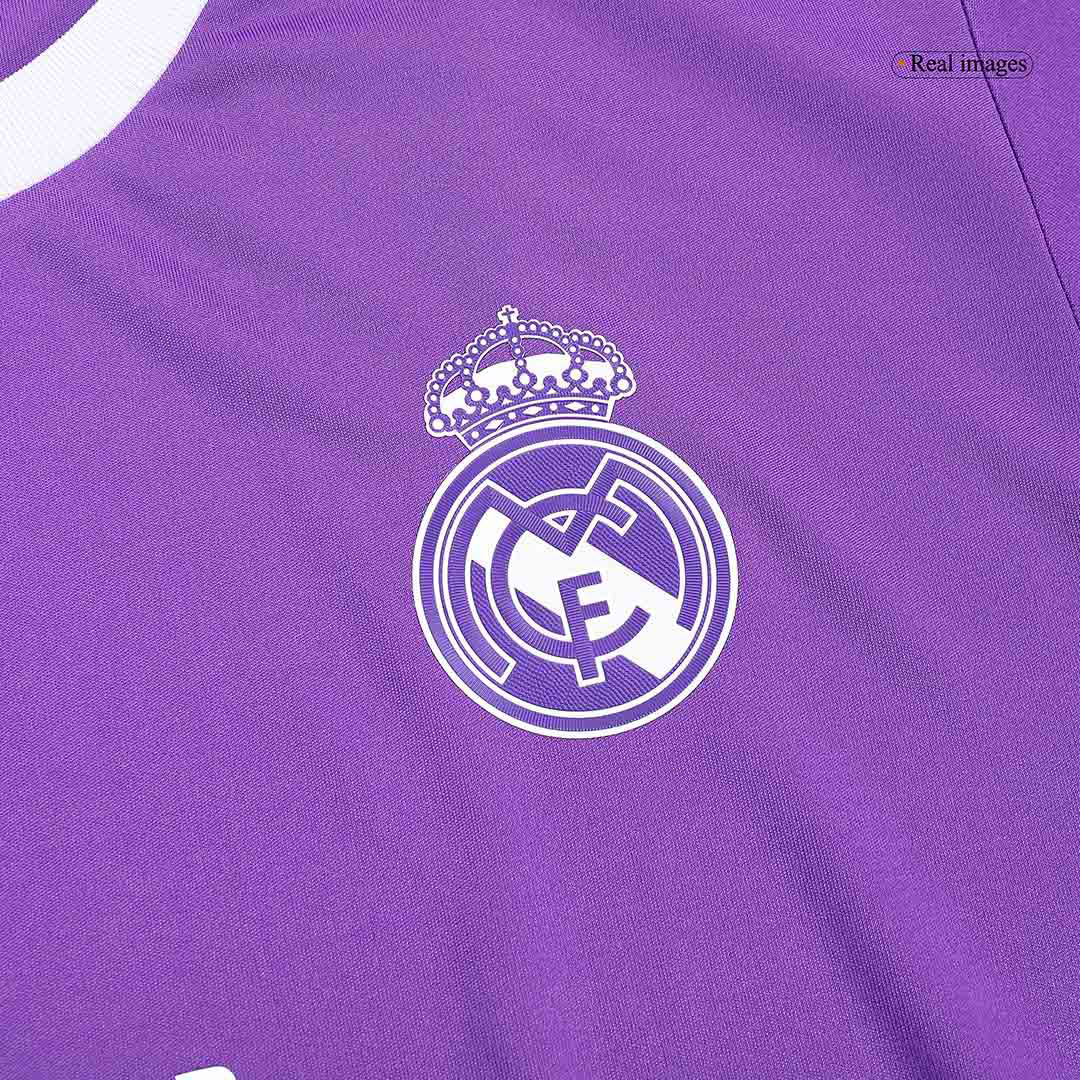 Real Madrid RONALDO #7 Away Soccer Jersey Retro 2016/17 - Long Sleeve - gojersey