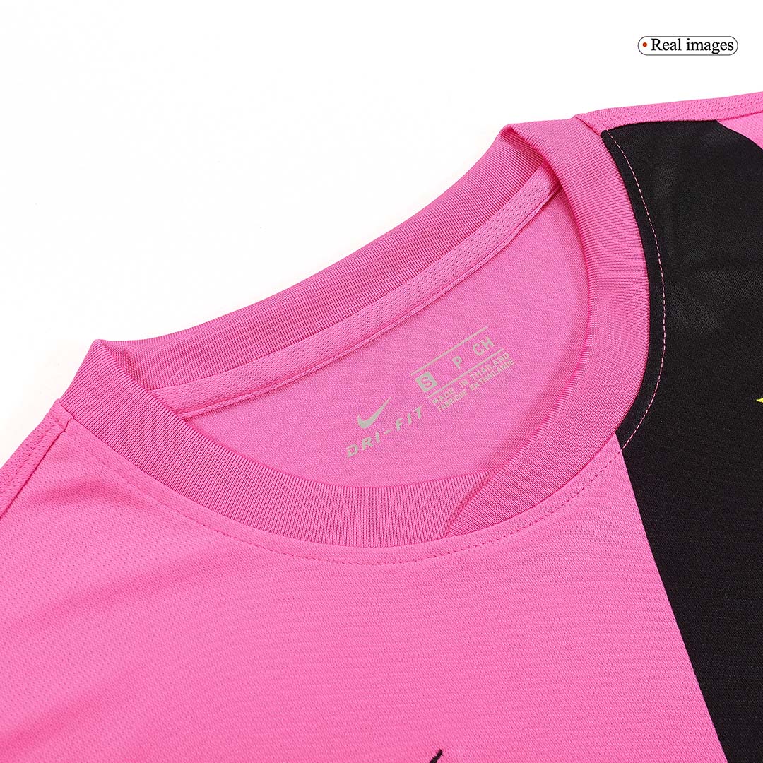 Juventus Away Jersey Retro 2011/12 - gojersey