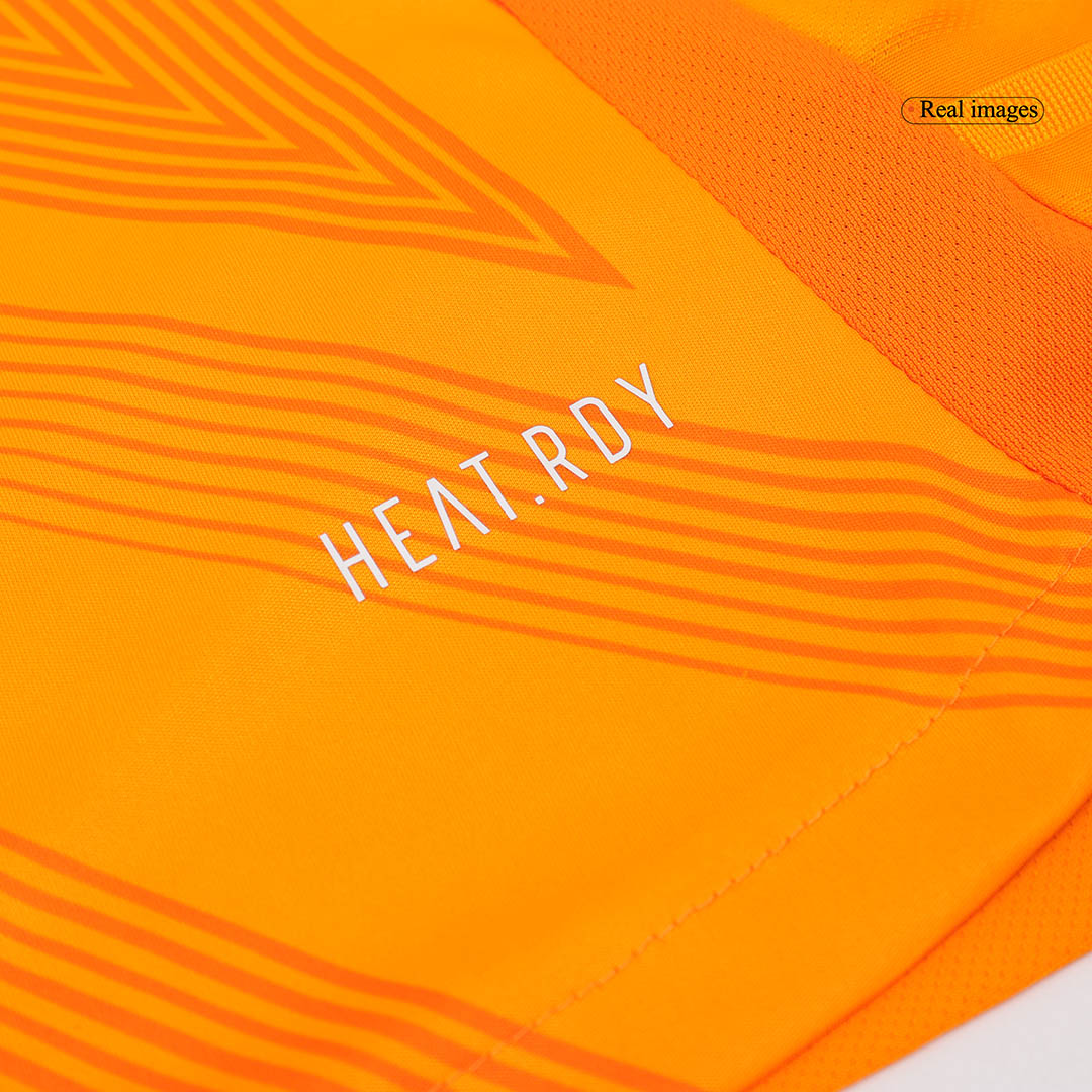 Real Madrid MODRIĆ #10 Away Jersey Authentic - Bear Champ Font - gojersey