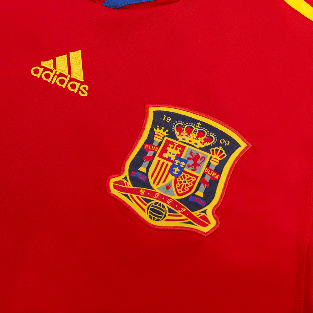 Spain A. INIESTA #6 Home Soccer Jersey Retro 2010 - gojersey
