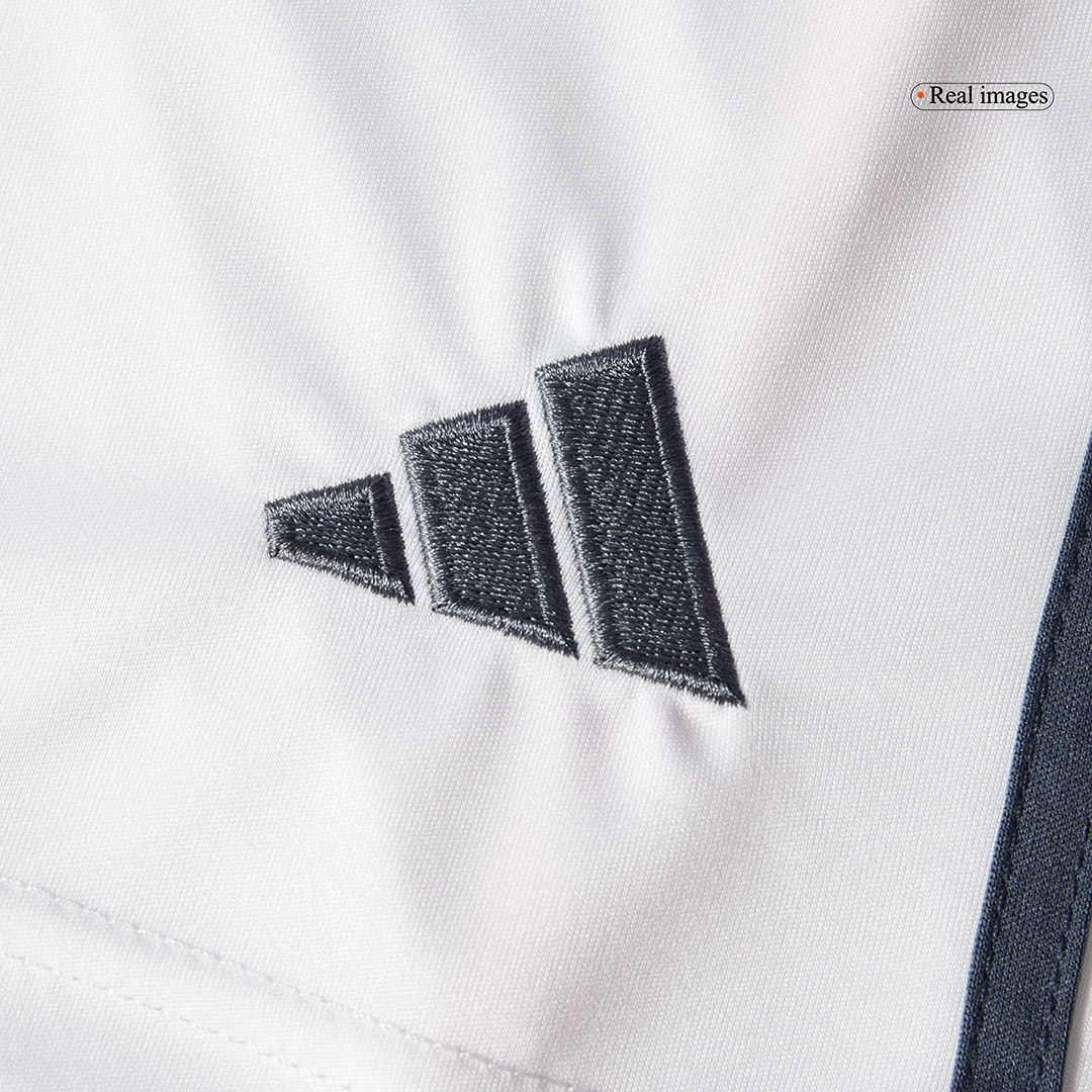 Bayern Munich Away Soccer Shorts 2025/26 - gojersey