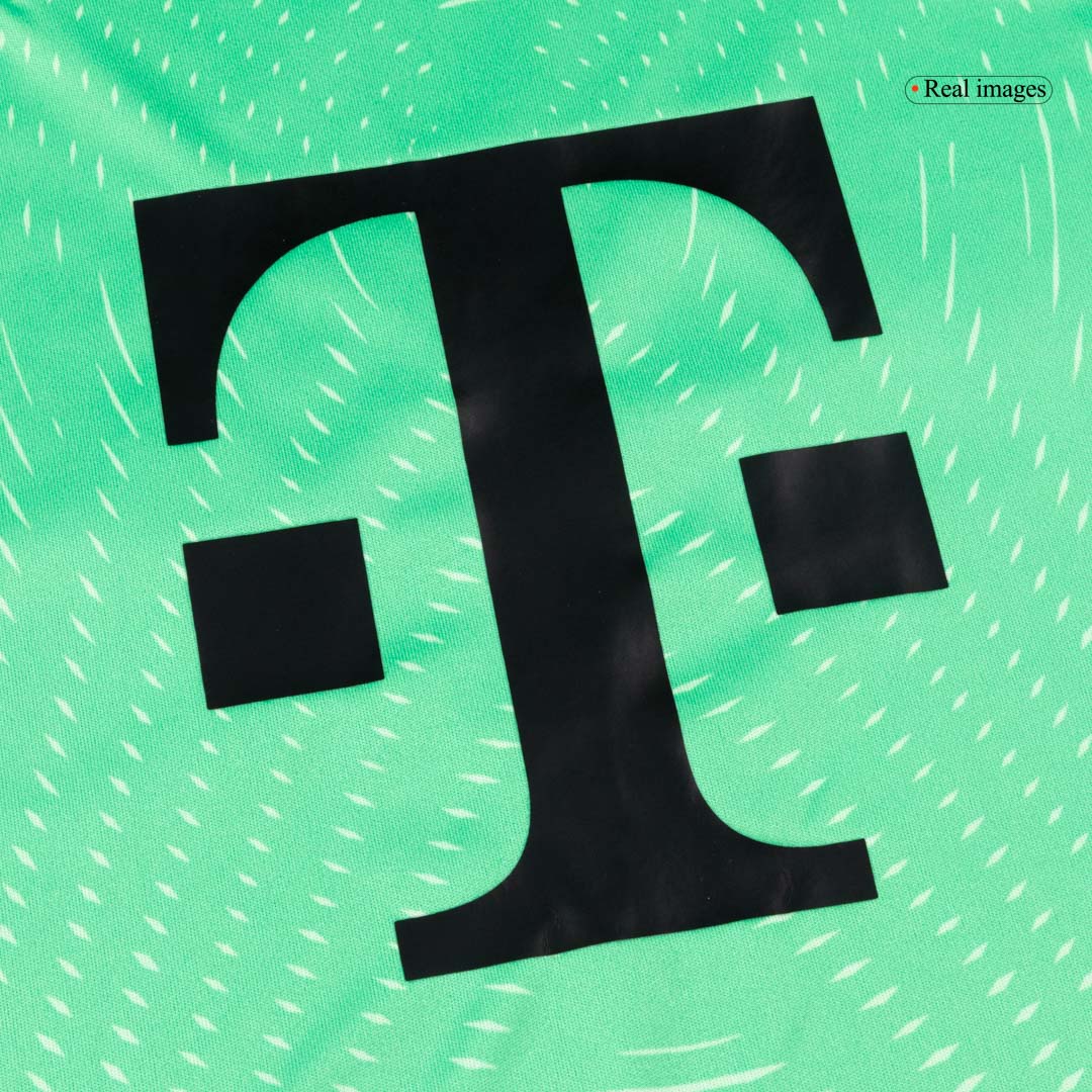 Bayern Munich Goalkeeper Soccer Jersey 25/26 Green - gojersey