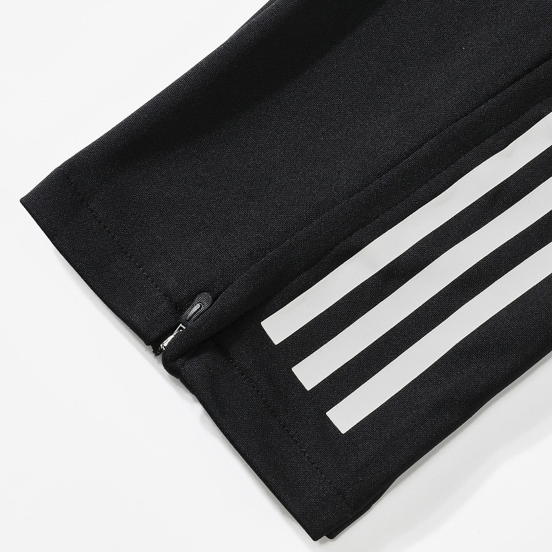 Real Madrid Sweatshirt Kit 2025/26 - Black (Top+Pants) - gojersey