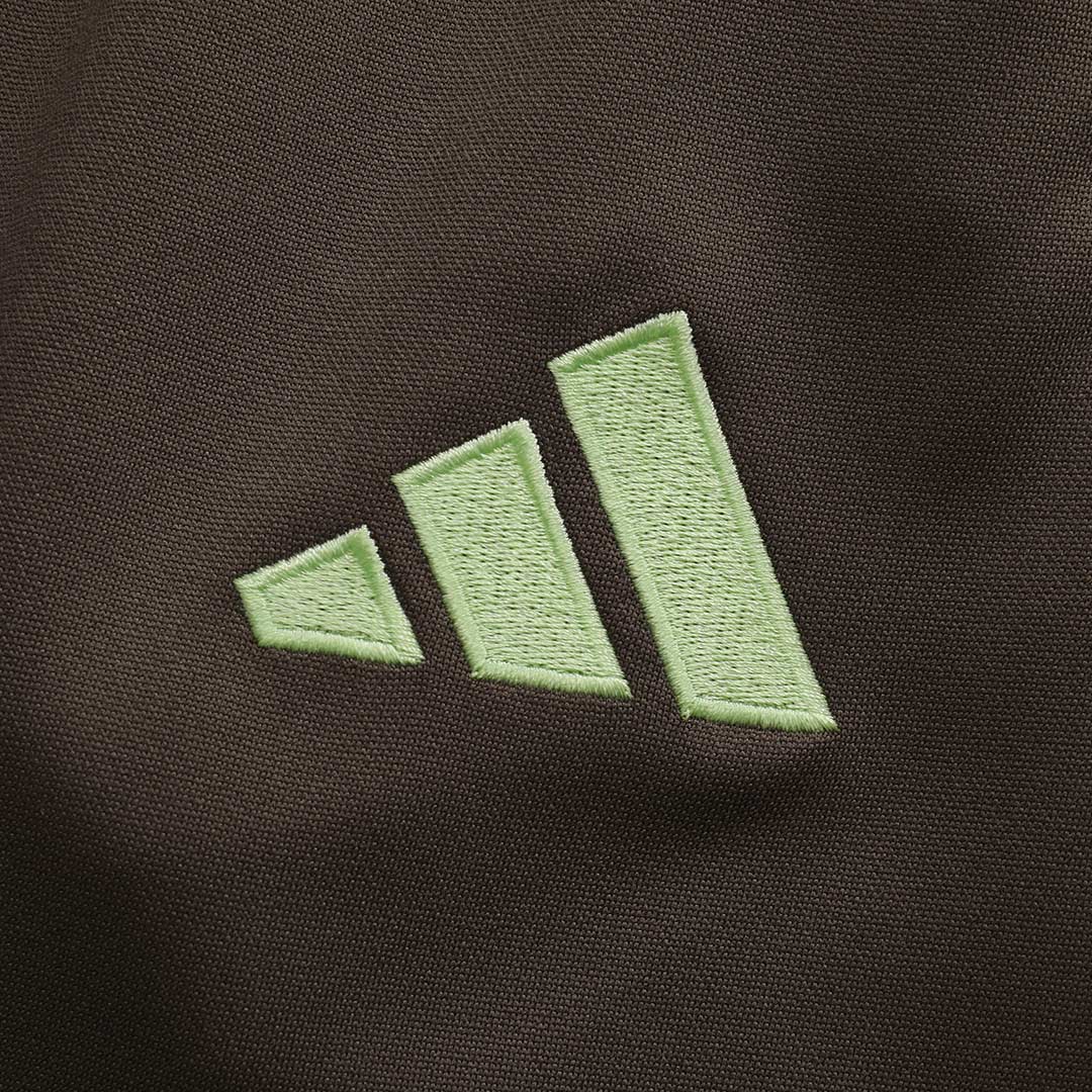 Real Madrid Sweatshirt Kit 2025/26 - Green (Top+Pants) - gojersey