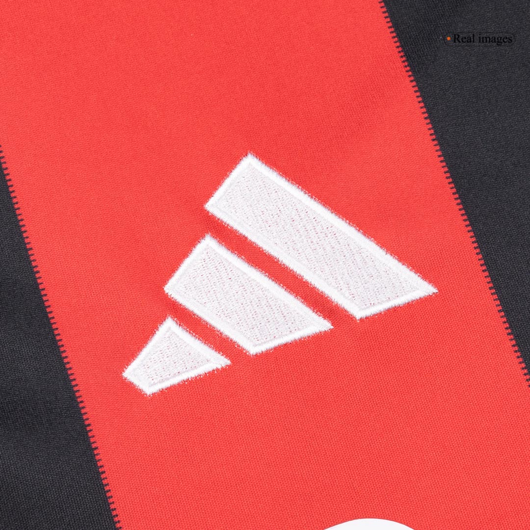 Eintracht Frankfurt Home Soccer Jersey 2025/26 - gojersey