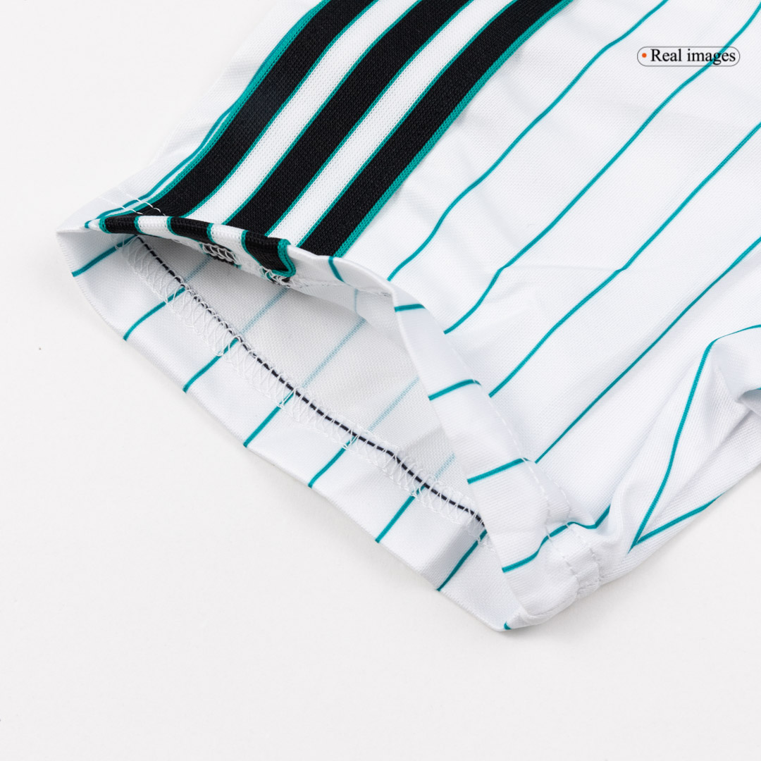 2025/26 Liverpool Icon Soccer Jersey - gojersey