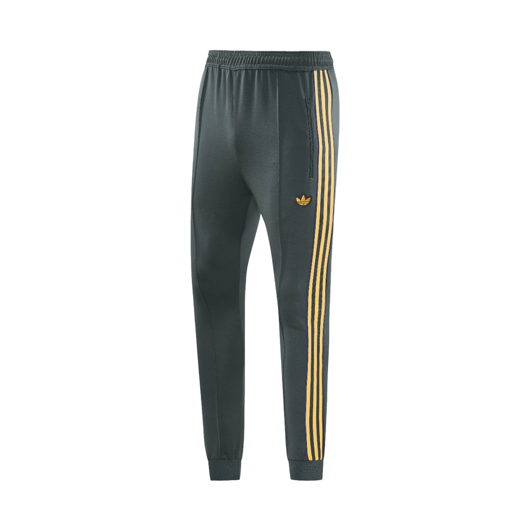 Manchester United Training Kit 2025/26 - Black (Jacket+Pants) - gojersey