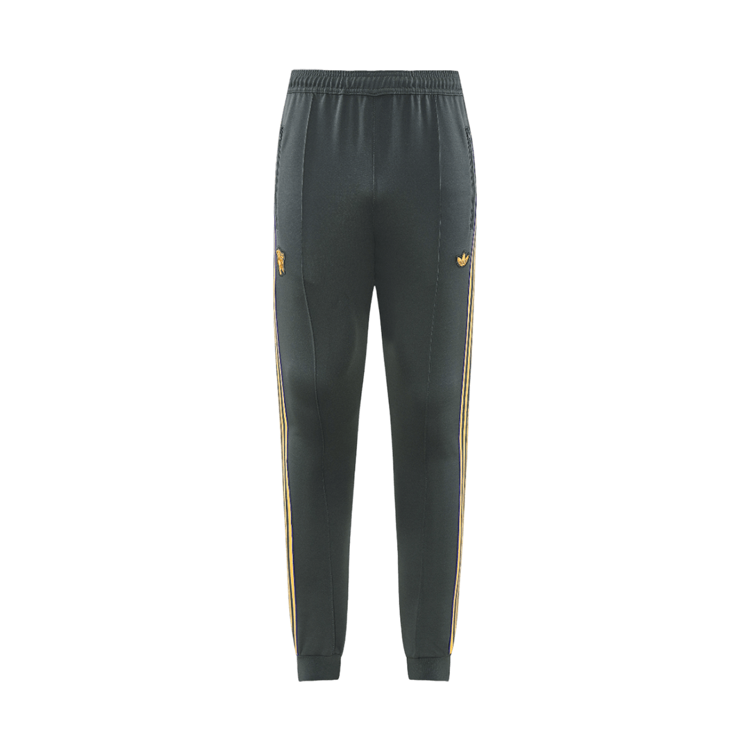 Manchester United Training Kit 2025/26 - Black (Jacket+Pants) - gojersey