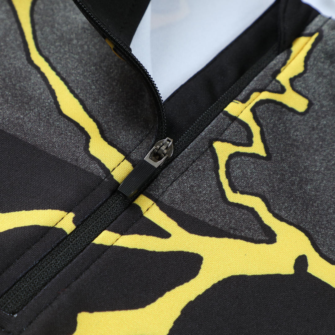 Real Madrid Sweatshirt Kit 2025/26 - Black (Top+Pants) - gojersey