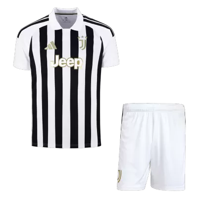 Men 2026/27 Juventus Home Soccer Jersey Black&White - gojersey