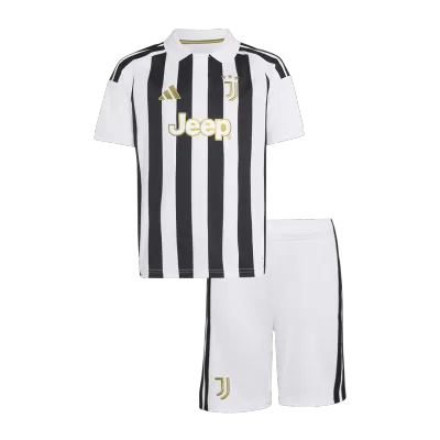 Kids Juventus Home Soccer Jersey Kit (Jersey+Shorts) 2026/27 Black&White - gojersey